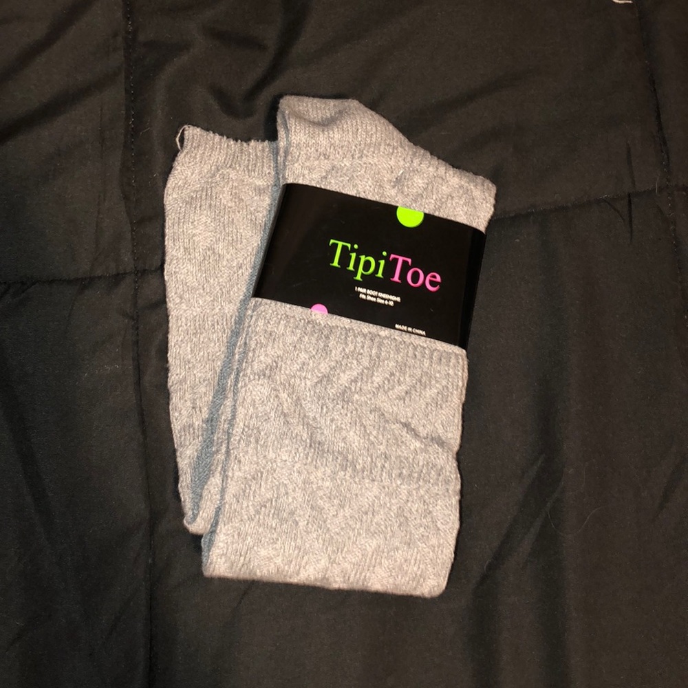 BRAND NEW! Light Grey Knee-High Boot Socks